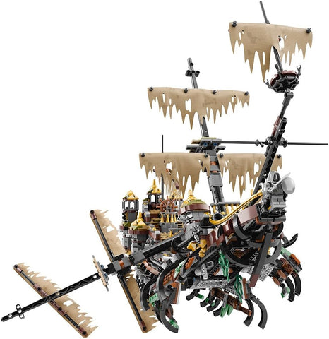 LEGO Pirates of the Caribbean - Silent Mary Building Kit Ship (2294 Pieces) - 71042 - Image 5