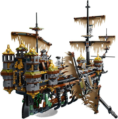 LEGO Pirates of the Caribbean - Silent Mary Building Kit Ship (2294 Pieces) - 71042 - Image 4