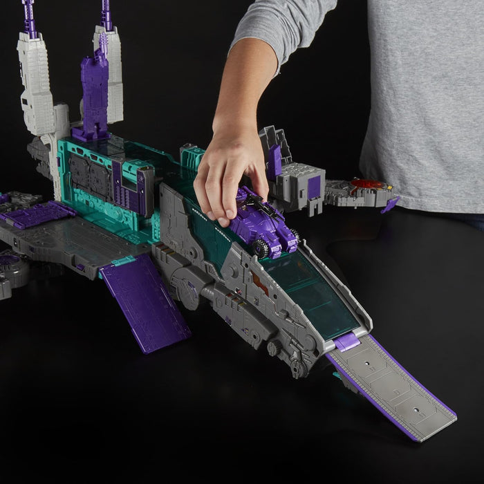Transformers Generations Titans Return - Trypticon Action Figure (18") - Titan Class