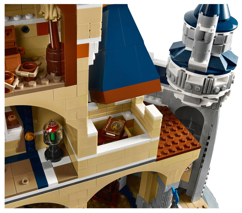 LEGO - The Disney Castle Building Set (71040)