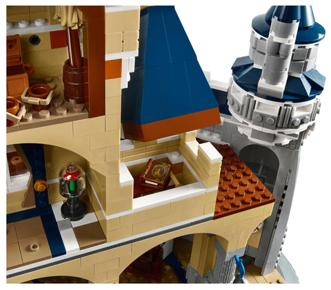 LEGO - The Disney Castle Building Set (71040) - Image 7