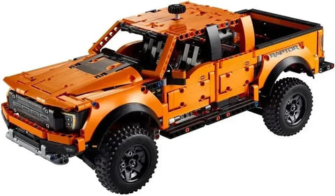 LEGO [Technic] - Ford F-150 Raptor Building Set (42126) - Image 4