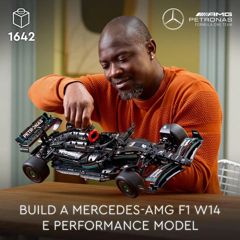 LEGO [Technic] - Mercedes-AMG F1 W14 E Performance Building Set (42171) - Image 2